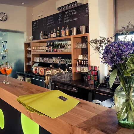 Dlouha Louka Otel Ceske Budejovice
